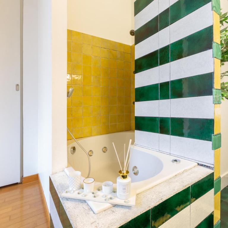 La casa di famiglia - luxury apt in centre with parking by home a porter - Appartamento - 37