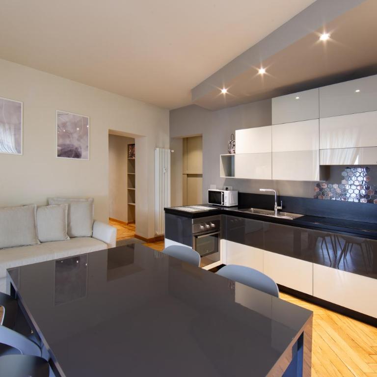 Casa Lagrange - elegant apt in the hurt of centre with parking by Home a porter - Appartamento Deluxe - 2