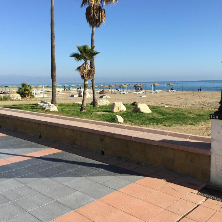 Apartamento en Torremolinos con piscina - Apartamento de 1 dormitorio - 61