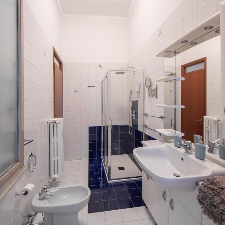 Casa Torineiser - elegant apt in city centre with parking by Home a porter - Appartamento con 1 Camera da Letto - 21