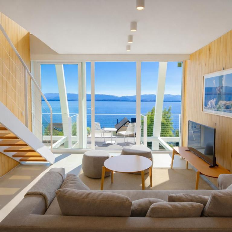Signature Lake View Sustainable Luxury Residences in Patagonia - Apartamento de 2 dormitorios con balcón y terraza - 4