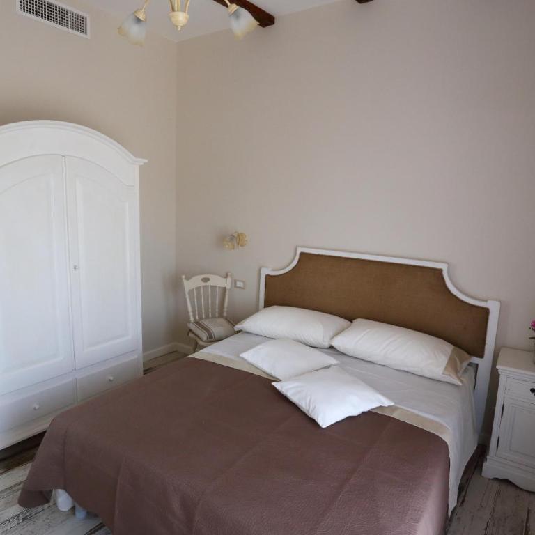 Ambrosio Relais - Triple Room with Terrace - 6