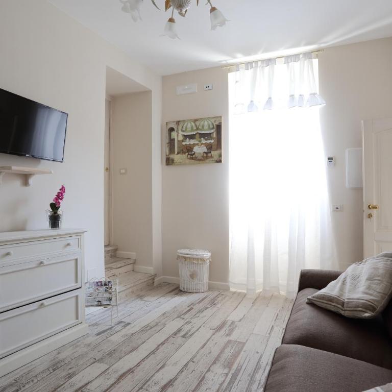 Ambrosio Relais - Triple Room with Terrace - 1
