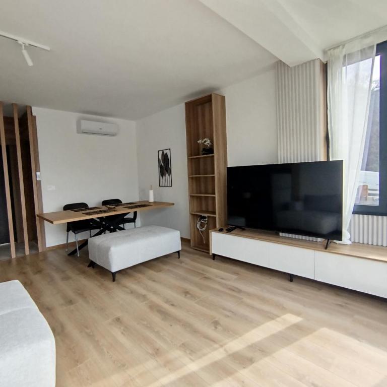 Villa Kamenovo - 2 bedroom Garden Dublex With Pool - Two-Bedroom House - 9