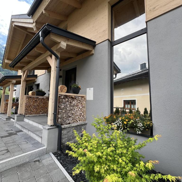 Villa Chalet Schlossalm bis 9 Personen - Ferienhaus mit 3 Schlafzimmern - 35