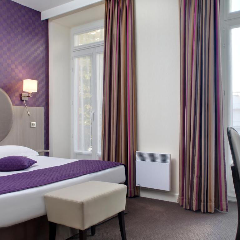 HOTEL ARVERNA VICHY - ClT'HOTEL - Chambre Double Confort avec 1 Lit de 160 cm - 3