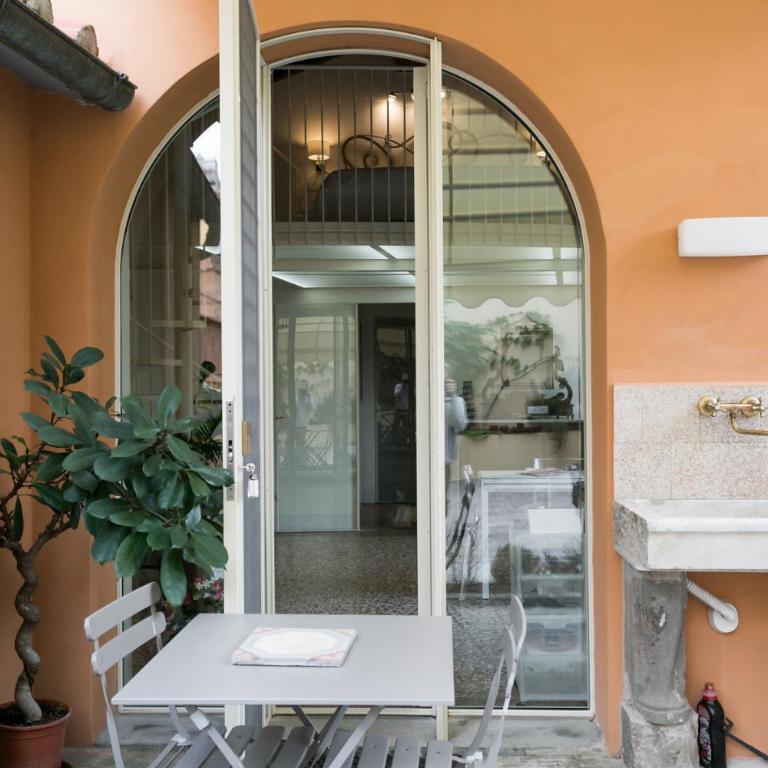 Relais Pacinotti Apartments - Studio with Garden View - 4