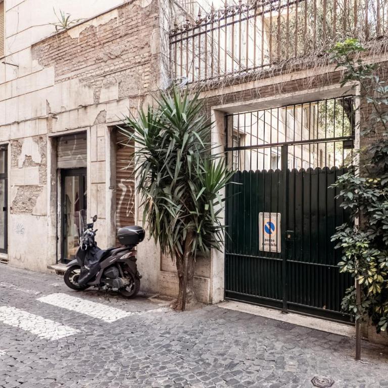 The Best Rent - Bright two-bedroom apartment in the historic center of Rome - Appartamento con Balcone - 26