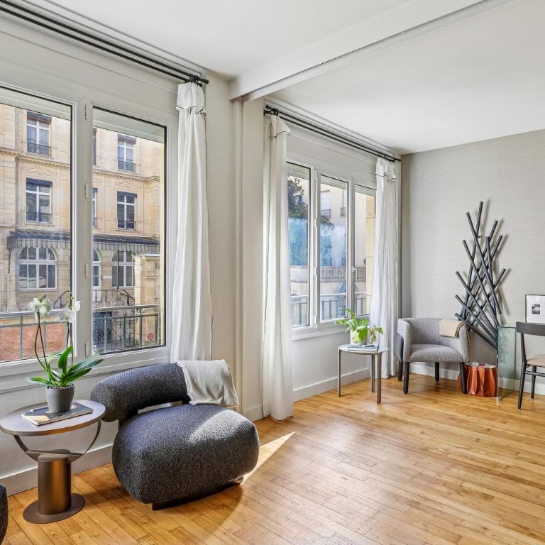 Luxury apartment Saint- Germain-des-Prés Jardin Luxembourg - Appartement 3 Chambres - 2