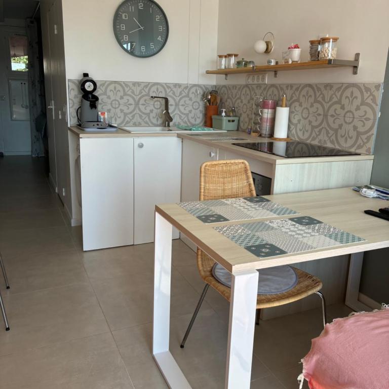 Studio avec coin nuit - Apartment mit 1 Schlafzimmer - 22