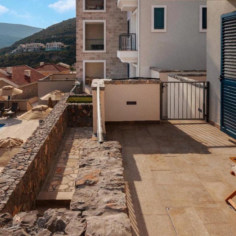 Seaside Iris - Marina Village Apartment - Three-Bedroom Premium Apartment with Resort View - 2