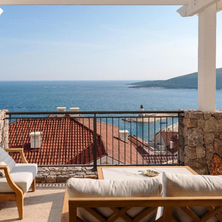 Seaside Iris - Marina Village Apartment - Three-Bedroom Premium Apartment with Resort View - 1