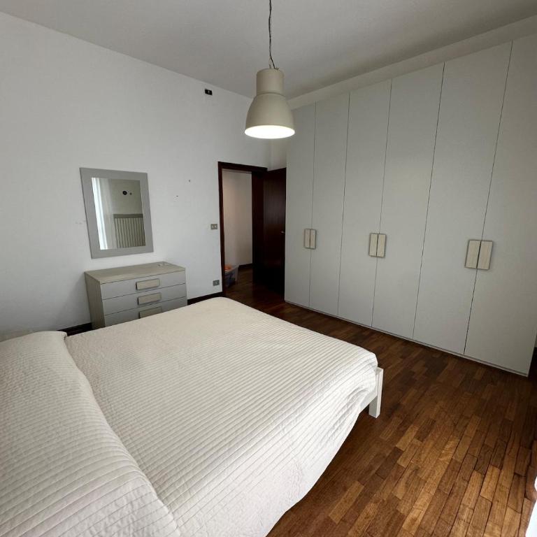 Appartamento Trieste - Appartamento con 2 Camere da Letto - 7