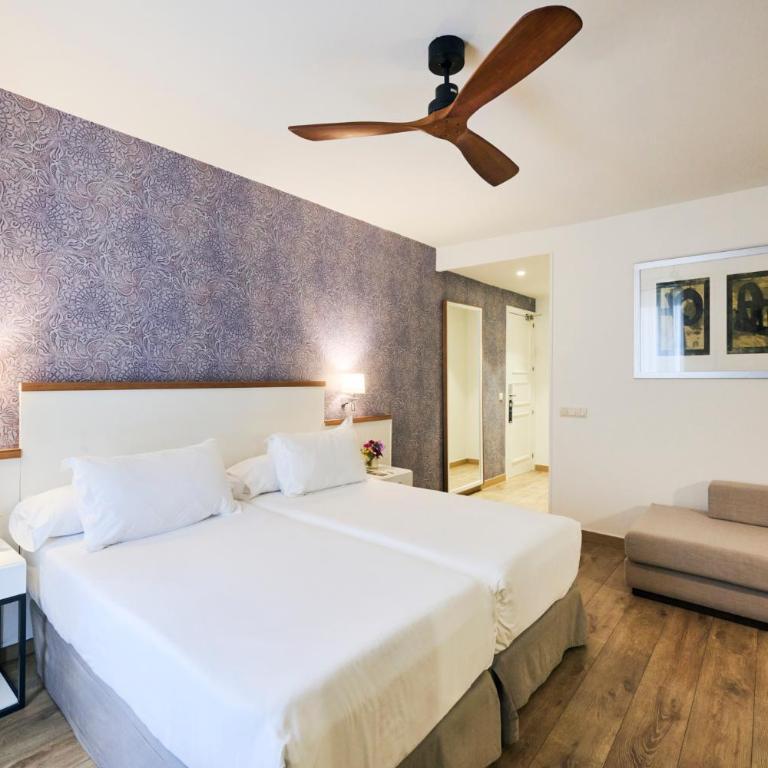 H10 Raco del Pi Boutique hotel - Triple Room - 7
