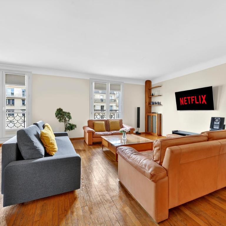 Quartier Arc de Triomphe 2 Bedroom Apartment with Netflix - Appartement 2 Chambres - 4