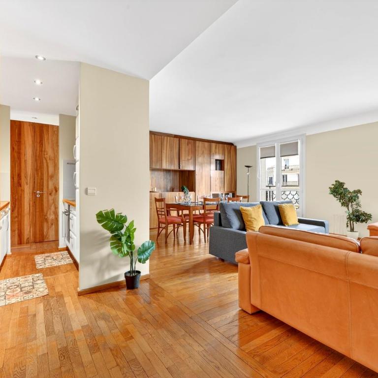 Quartier Arc de Triomphe 2 Bedroom Apartment with Netflix - Appartement 2 Chambres - 9