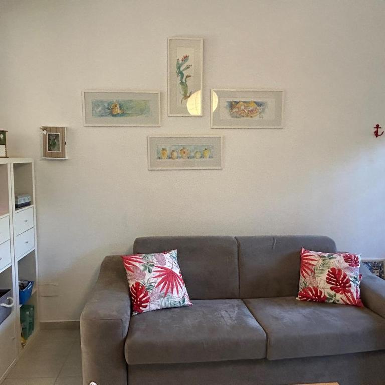Ninni Mondello House-Terrace & Free Parking - Two-Bedroom House - 4