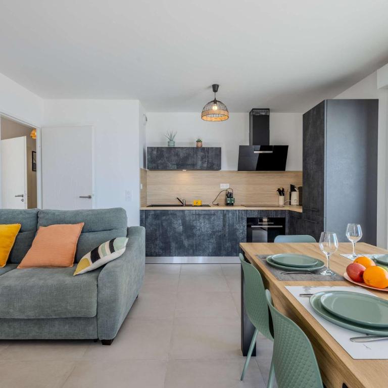 Valras-Loc Archipel Panarea Horizon Bleu - Deluxe One-Bedroom Apartment with Ocean View - 3