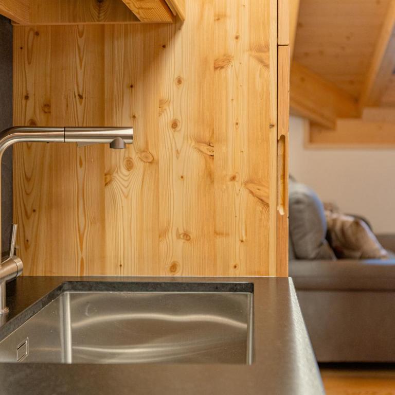 Appartamenti Dolomites Elements - Appartamento Familiare con 2 Camere da Letto - 11
