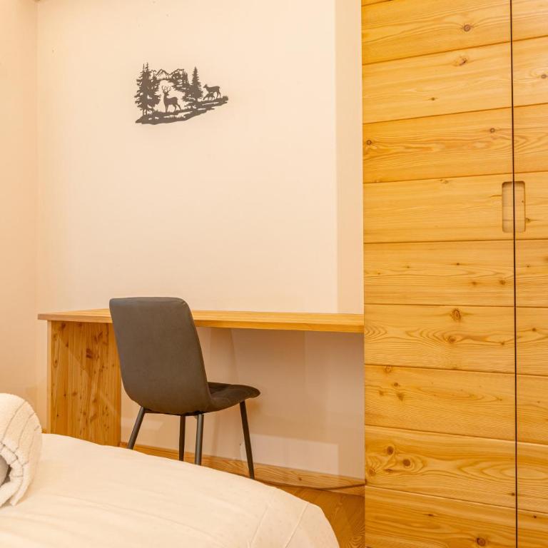 Appartamenti Dolomites Elements - Appartamento Familiare con 2 Camere da Letto - 16