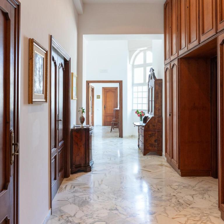 Notino Boutique Apartment - Three-Bedroom Apartment - 32