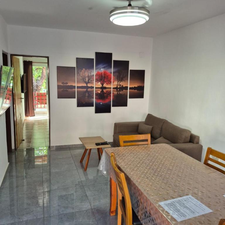 Dpto PLAZA SAENZ PEÑA CENTRICO 3 - One-Bedroom Apartment - 1
