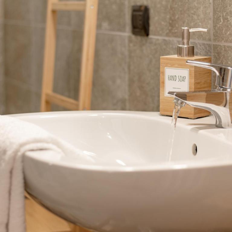 NEW Alpe Veille, Chalet Centro La Thuile 2 Bagni e Garage Privato - Appartement 1 Chambre - 47