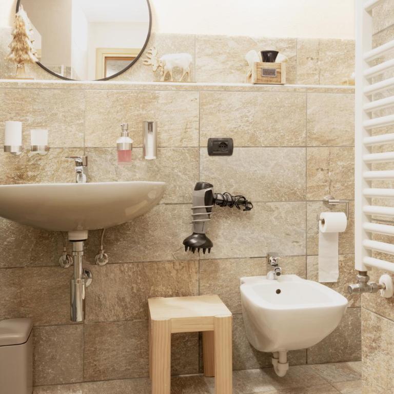 NEW Alpe Veille, Chalet Centro La Thuile 2 Bagni e Garage Privato - Appartement 1 Chambre - 45