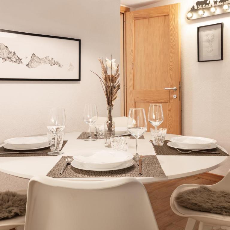 NEW Alpe Veille, Chalet Centro La Thuile 2 Bagni e Garage Privato - Appartement 1 Chambre - 38