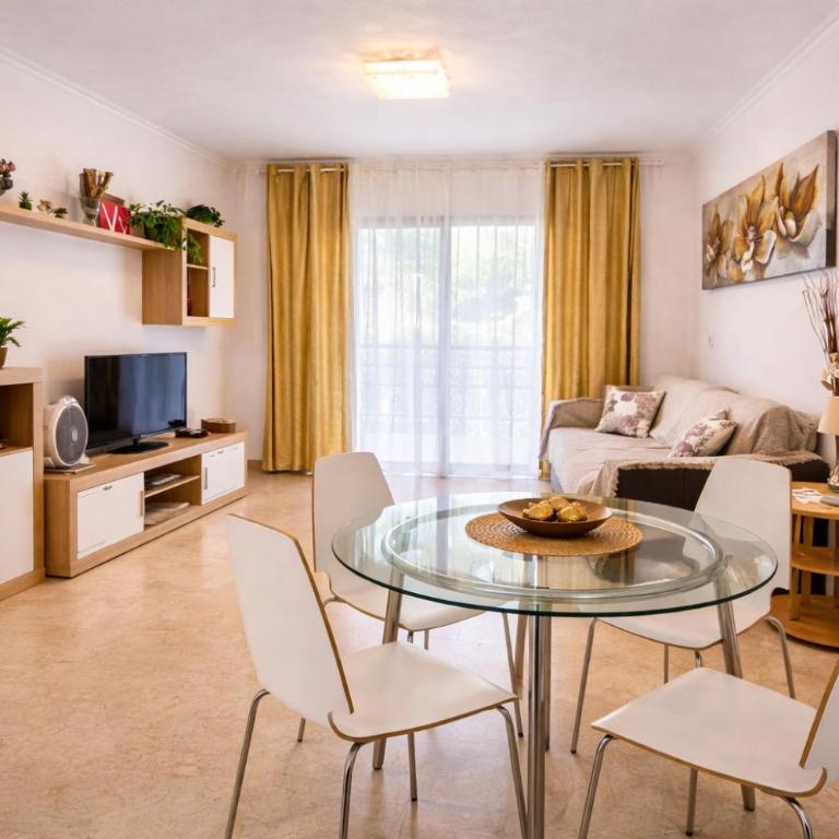 Tenerife South Apartment, 3 Pools, Sea View, Near Los Cristianos - Apartment with Sea View - 2