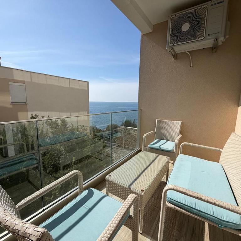 Your home, Montenegro studio - Studio with Terrace - 8