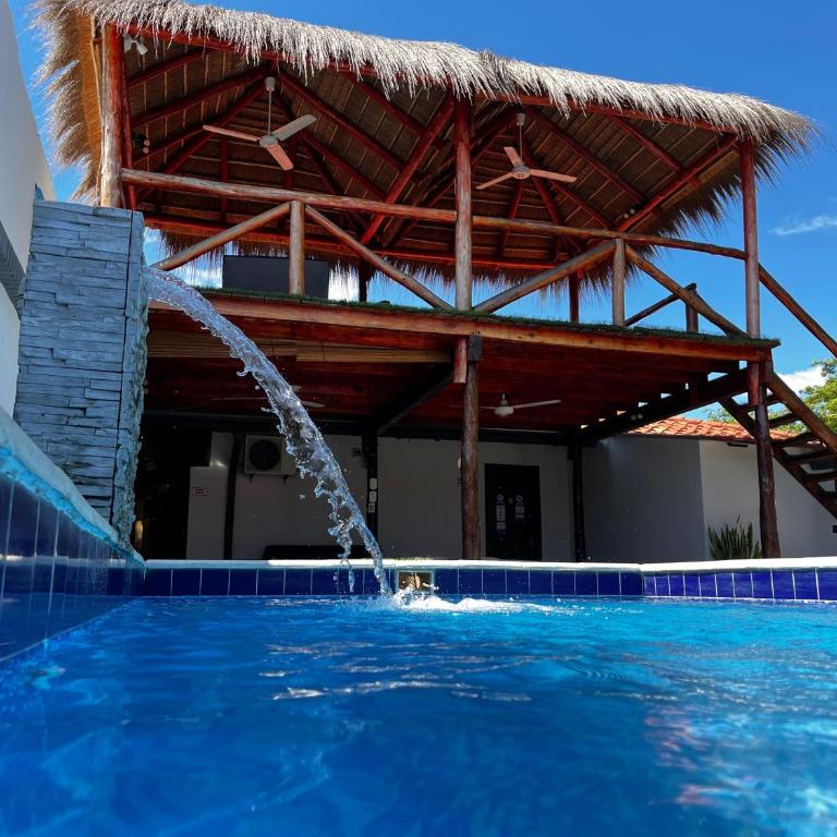 Casa con Piscina y Quincho a 8 min del aeropuerto - Two-Bedroom Villa - 13