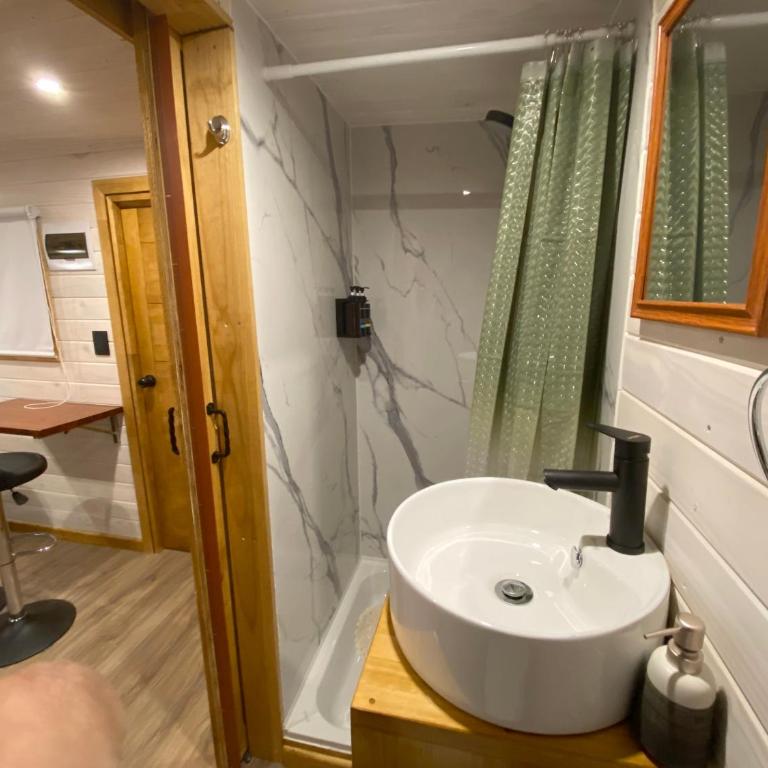 Kuyen Hostel & Tiny Houses - Mobile Home - 6