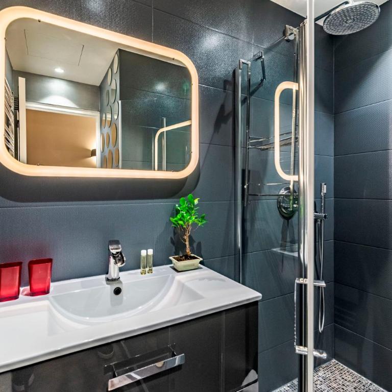Totolulu Cannes Luxury Properties - Apartamento de 2 dormitorios con vistas a la ciudad - 17