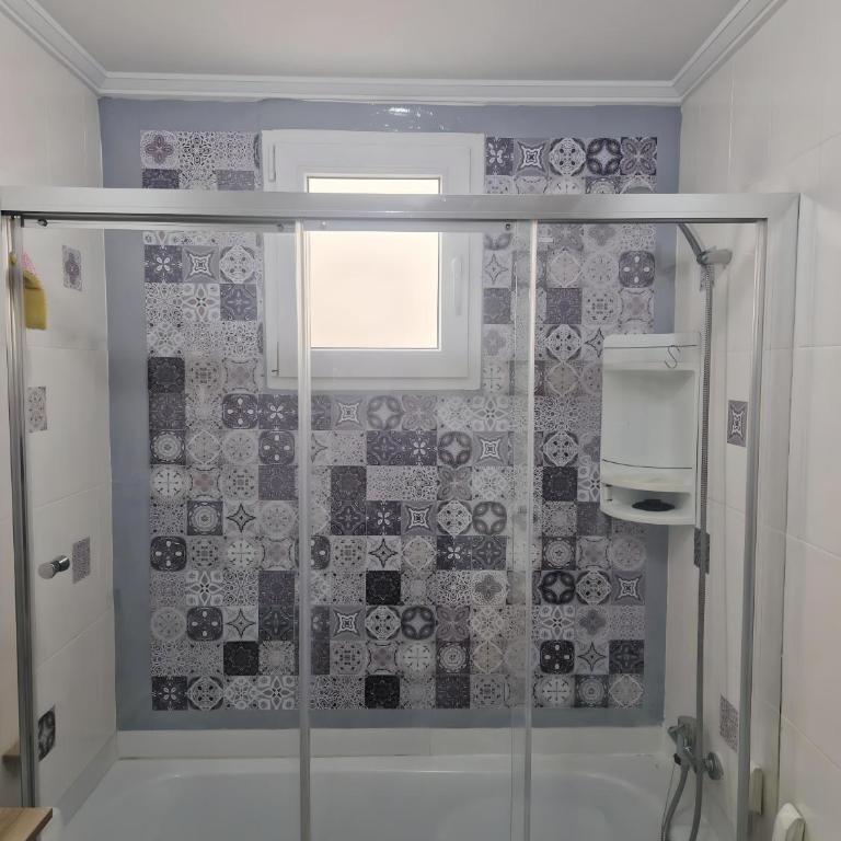 Corazón del Cabañal Mercado y Playa Las Arenas - Apartment with Shower - 19