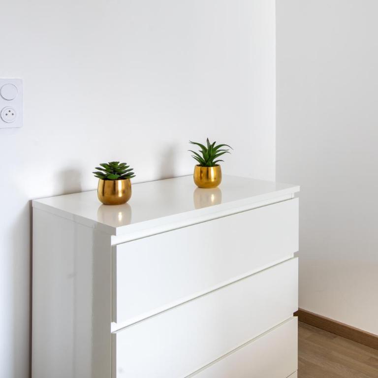 Superbe T3 neuf avec balcon & parking - Apartment mit 2 Schlafzimmern - 10