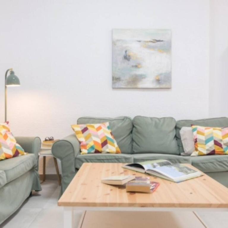 Amplio apartamento en Almeria centro - Apartamento - 2