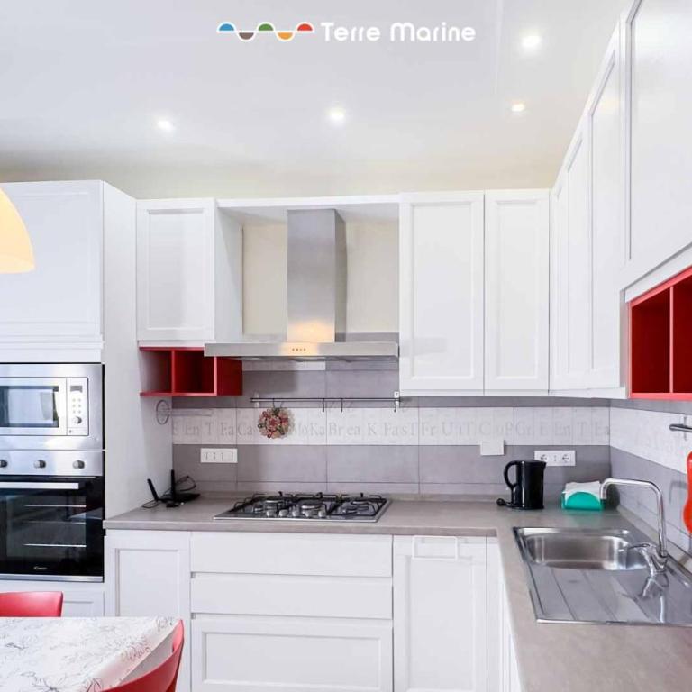 Myro's House, Terre Marine - Two-Bedroom Apartment - 8