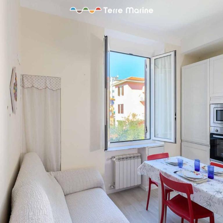 Myro's House, Terre Marine - Two-Bedroom Apartment - 4