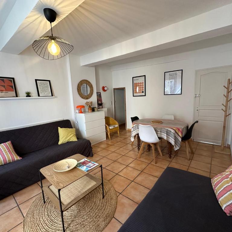 Appartement climatisé avec wifi au cœur du village et à 50m de la plage - Apartamento de 1 dormitorio - 4