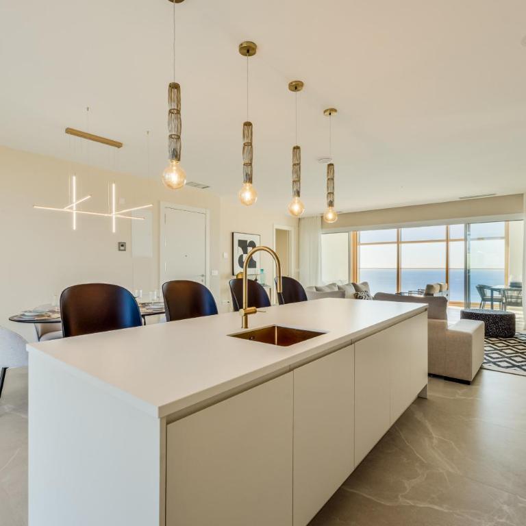 THE TOP Intempo by Holuxe - 45th floor - Two-Bedroom Deluxe Apartment - 17