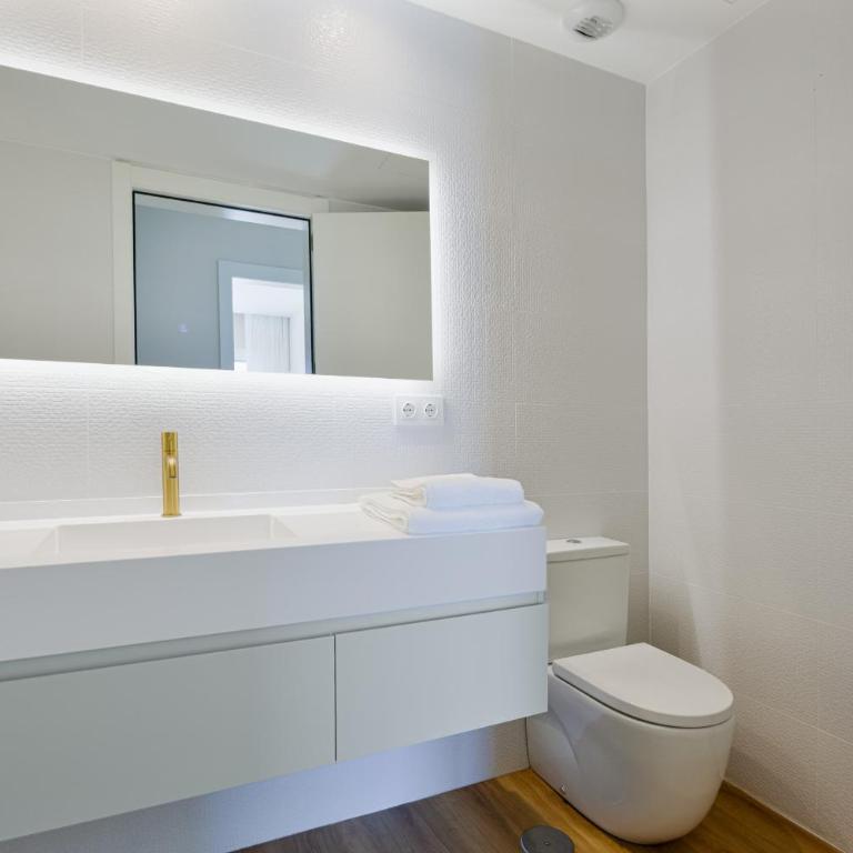THE TOP Intempo by Holuxe - 45th floor - Two-Bedroom Deluxe Apartment - 29