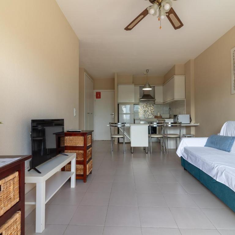 Global Vacacional, Estudio Cerca de la Playa, Pet-friendly - Apartamento - 10