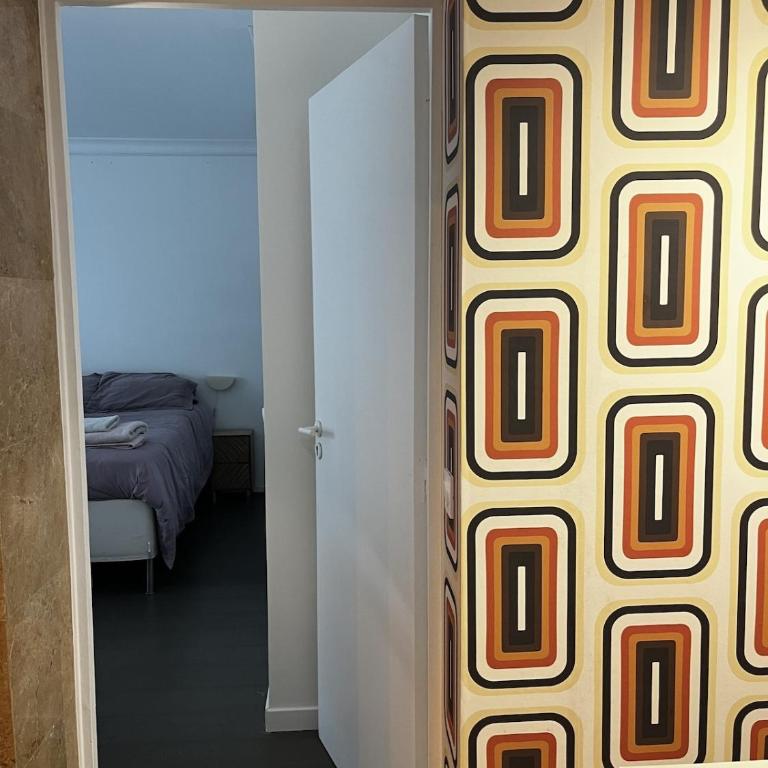 Stylish studio 3-4p with AC and balcony near Champs-Élysées - Apartamento familiar de 1 dormitorio - 13