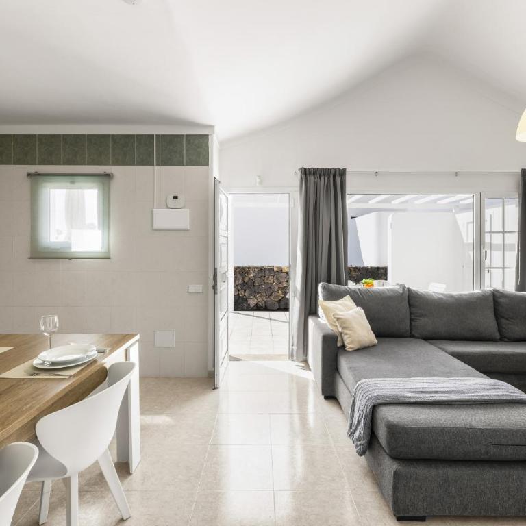 Casa El Golfo - N 6 by Escape Home - Bungalow - 11