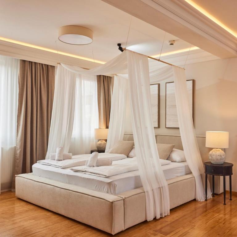 I AM HOTELS Graz-Seiersberg - Suite mit Whirlpool und Sauna - 1