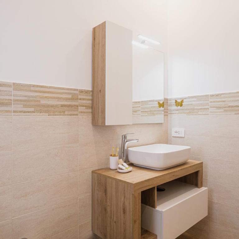 MaJaMy house - Camera Matrimoniale con Bagno Privato - 6