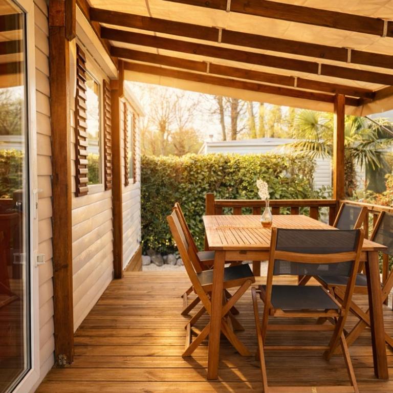 Eden Cottages - Premium Cottage avec Piscine - Mobile Home - 2
