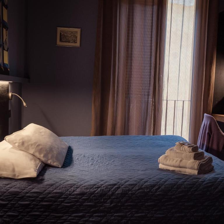 Locanda dell'Orsa - Double Room with Private Bathroom - 1