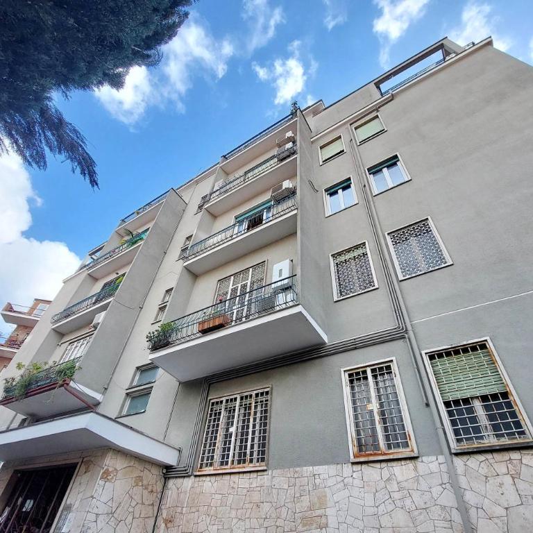 Aventino - Appartamento con Balcone - 4